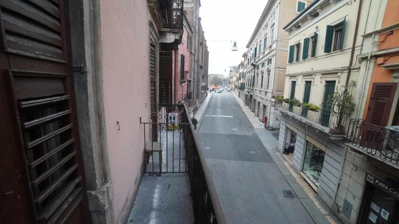 Destiny Home 2 Verona Piazza Isolo Exterior foto